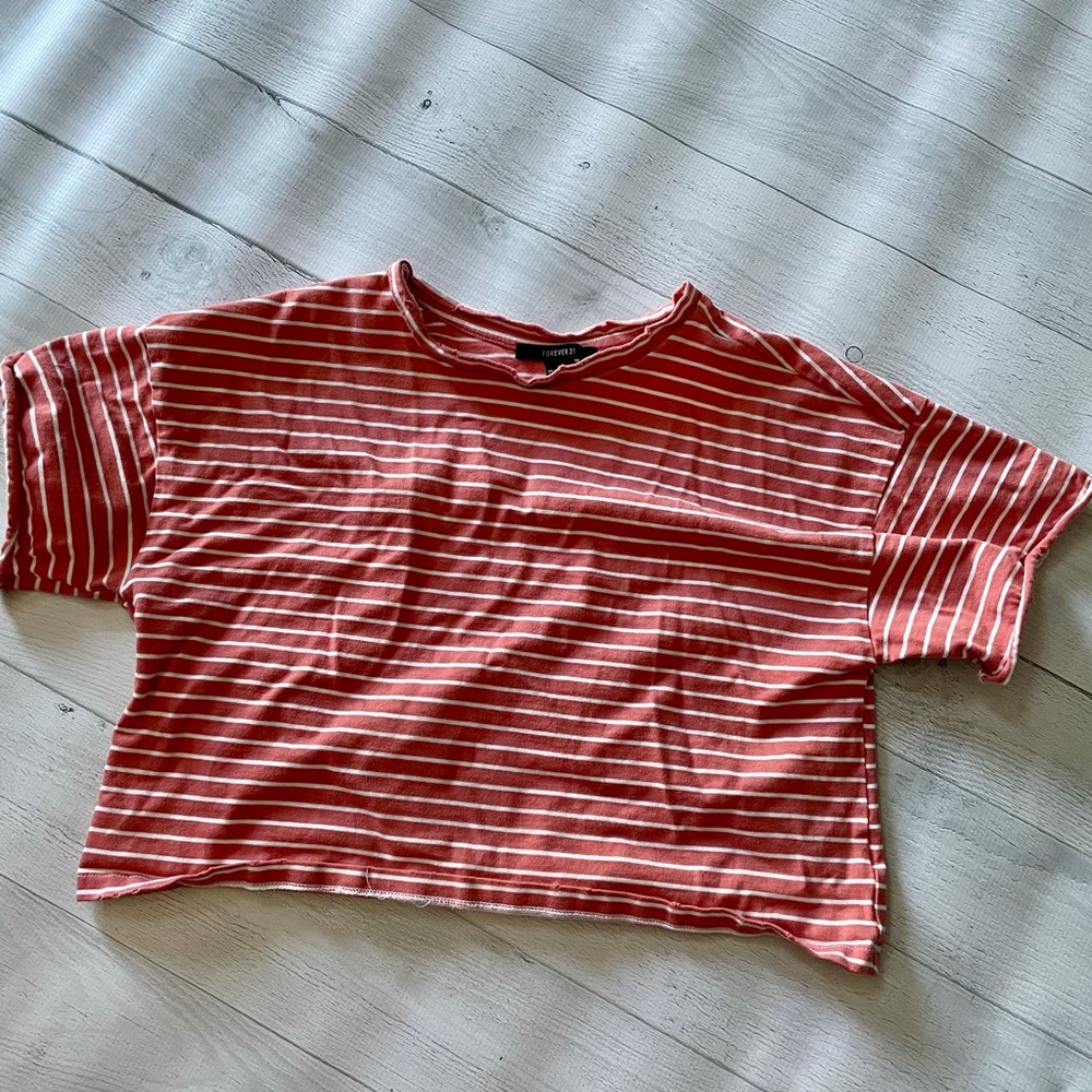 cropped t shirt
